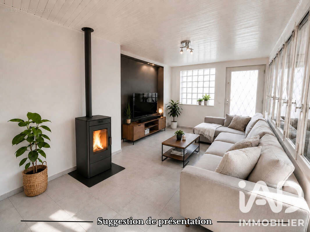 Maison 90 m² à Goussainville  - photo 2