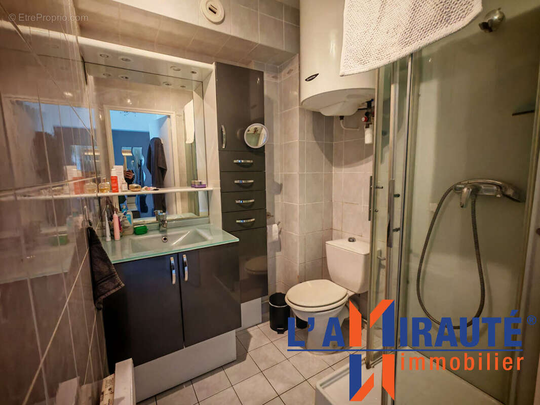 Appartement à SARTROUVILLE