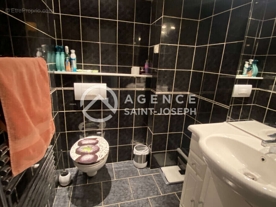 Maison à CANY-BARVILLE