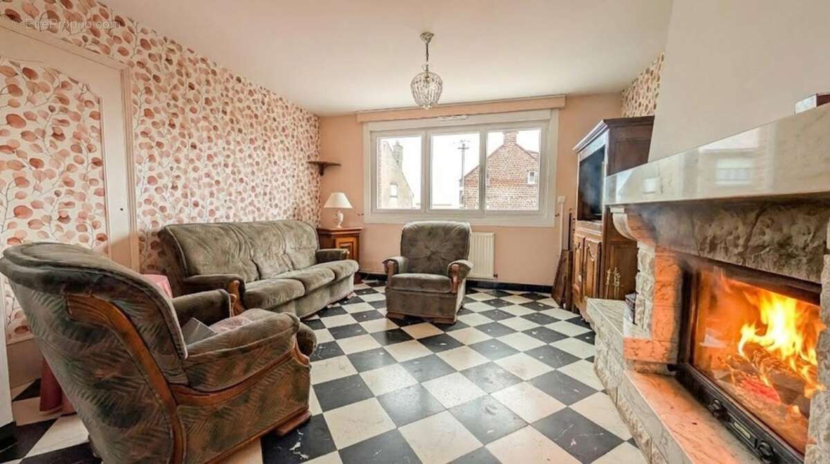 Maison à AVESNES-LE-SEC