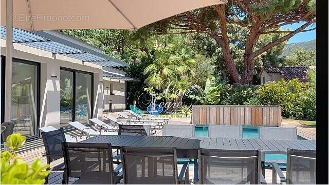 Maison à LE LAVANDOU