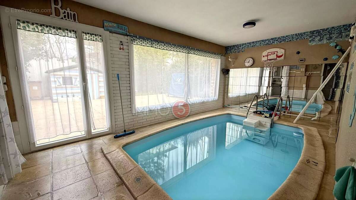 Maison à LIVRY-GARGAN