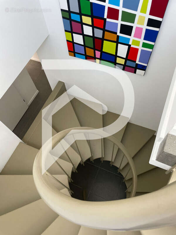 Maison à CORNEILHAN