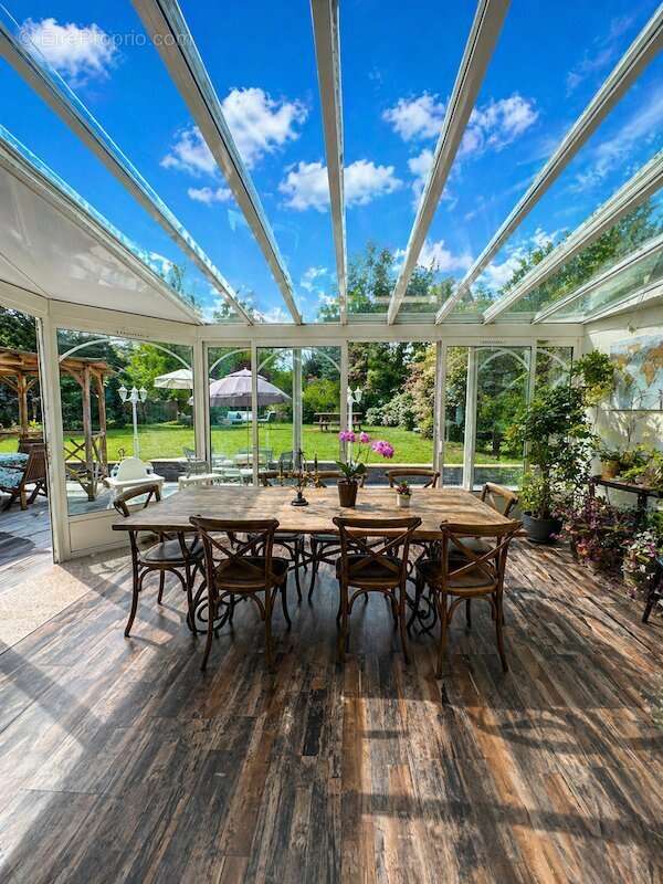 Maison à CHATEAUFORT