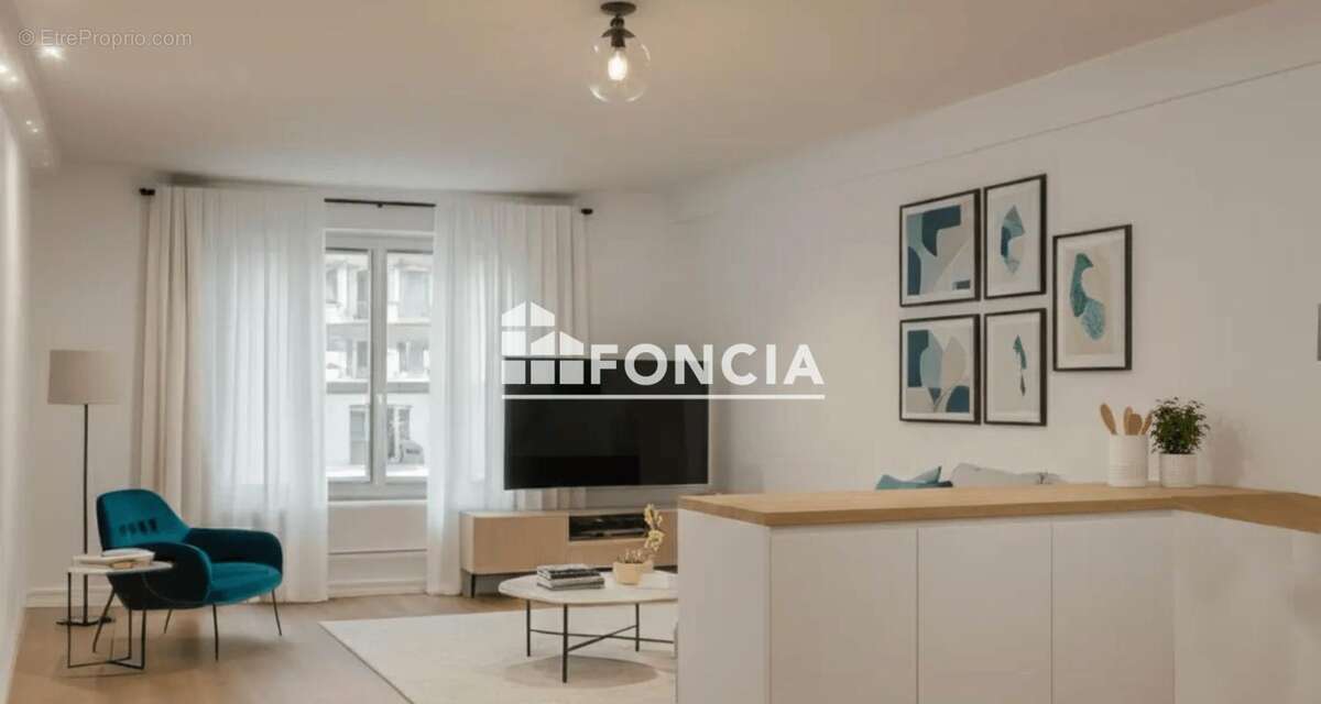 Appartement à PARIS-3E