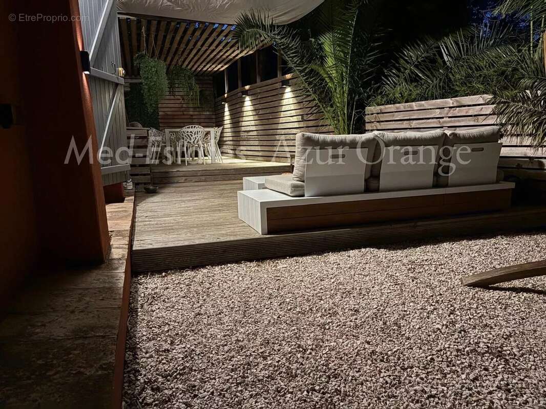 Appartement à GRIMAUD