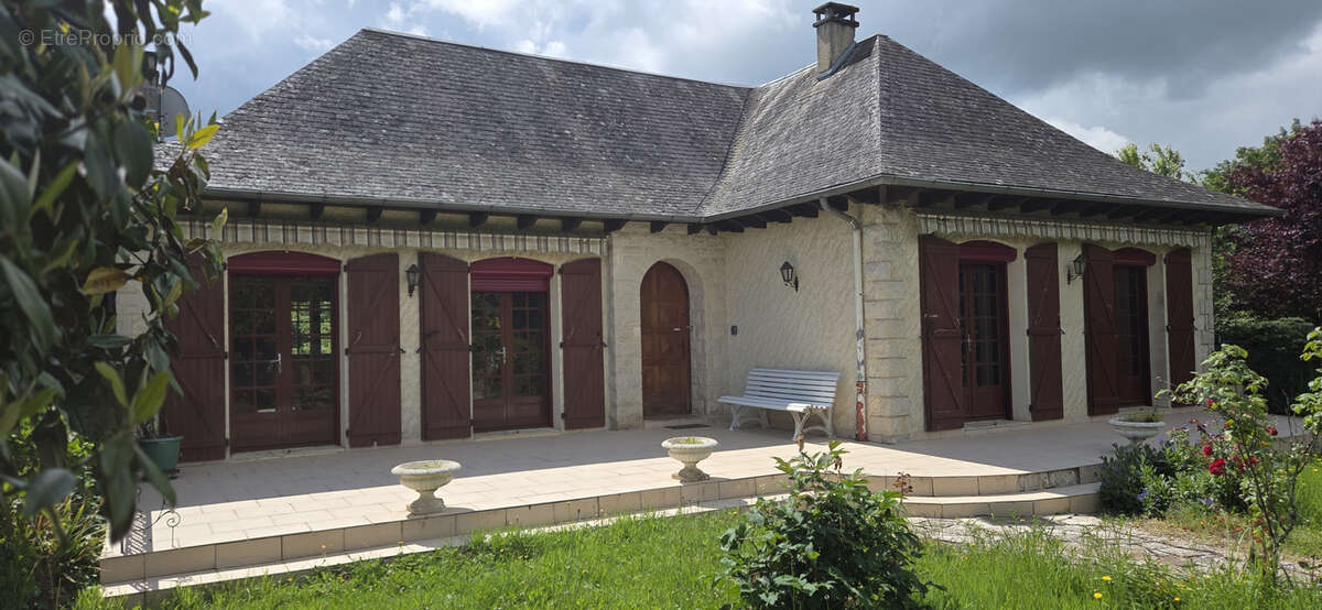 Maison à LUBERSAC