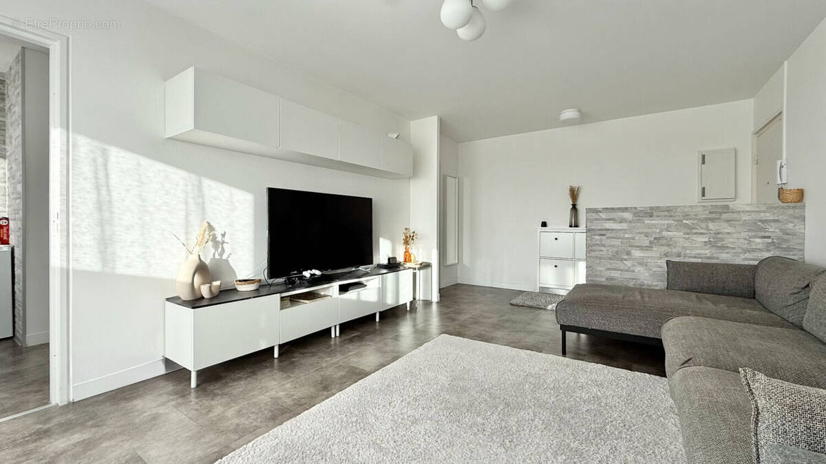 Appartement à CORBEIL-ESSONNES