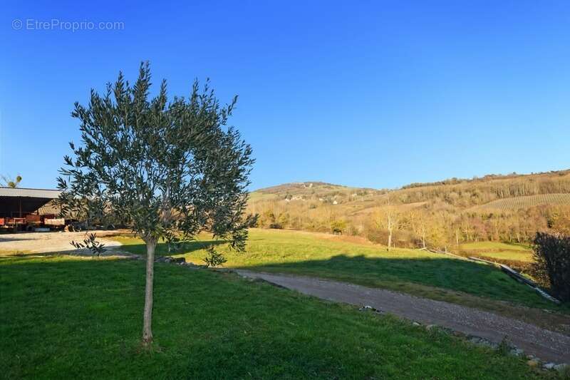 Maison à SAINT-MAURICE-LES-COUCHES
