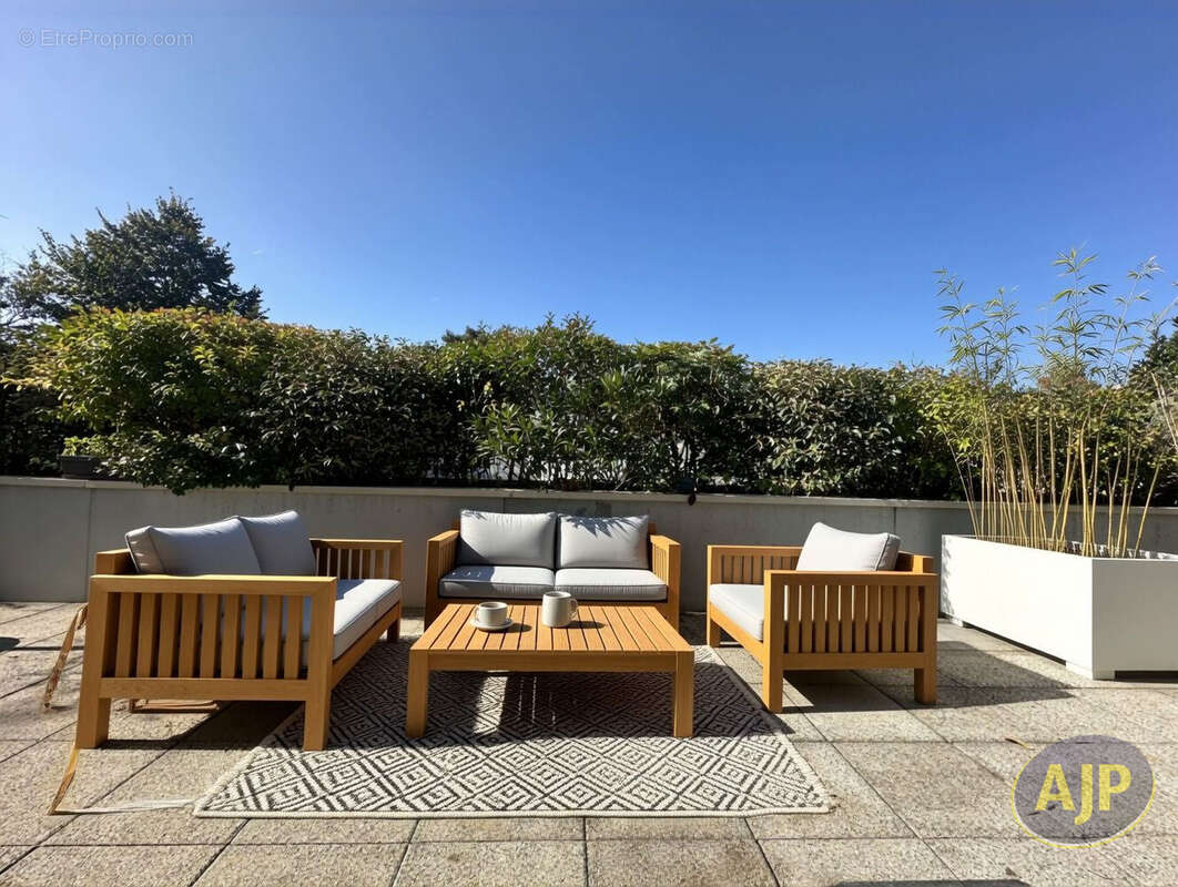 Appartement à SAUTRON