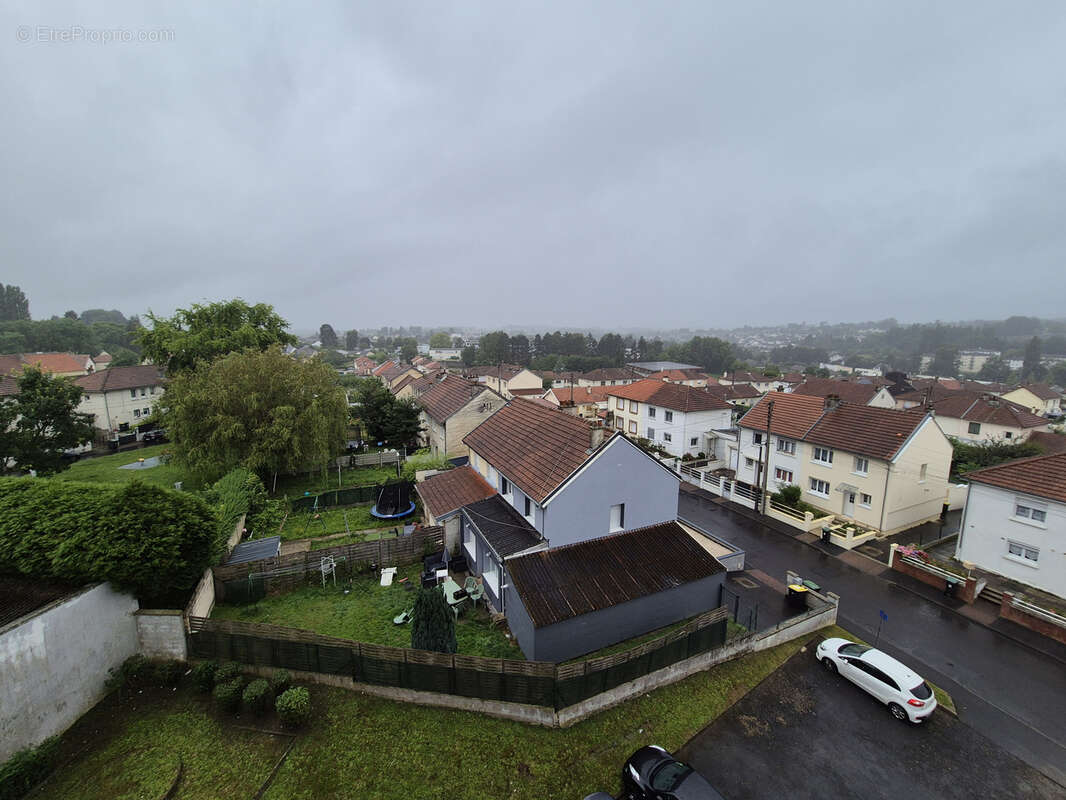 Appartement à CHARLEVILLE-MEZIERES