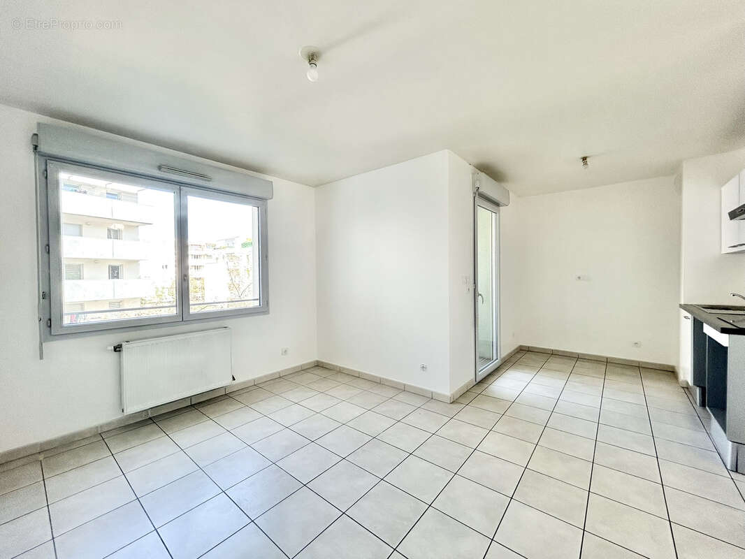 Appartement à VENISSIEUX