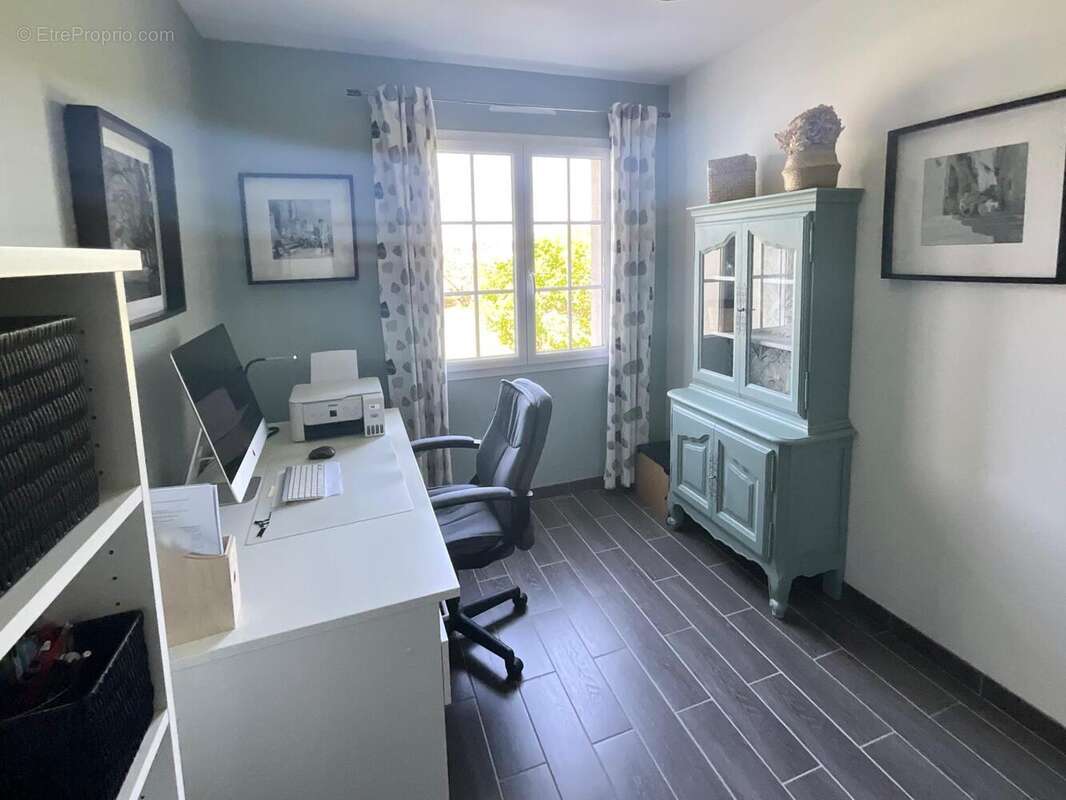 Photo 7 - Maison à MEHUN-SUR-YEVRE