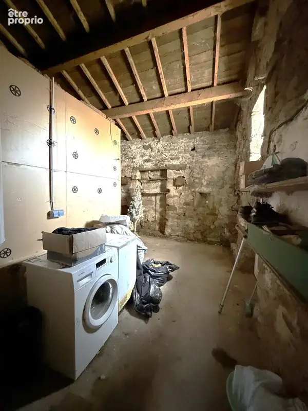 ST ETIENNE DU BOIS, maison en pierre, rénovée en 2018, 3 chambres - photo 11