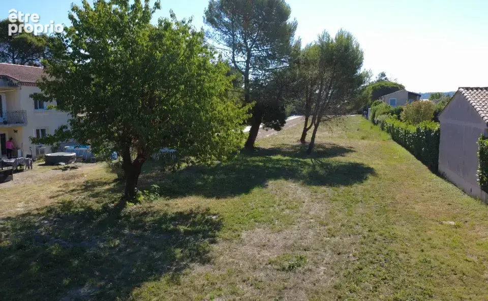 Terrain à ANCONE