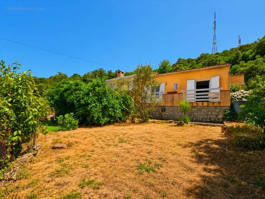 Maison de plain-pied avec vue mer – COTI-CHIAVARI (20) - photo 19