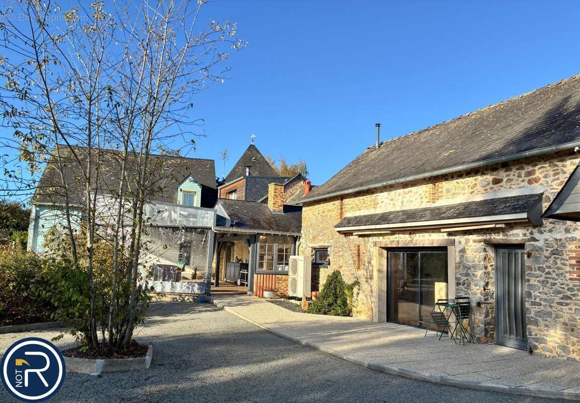 Maison à ARGENTRE