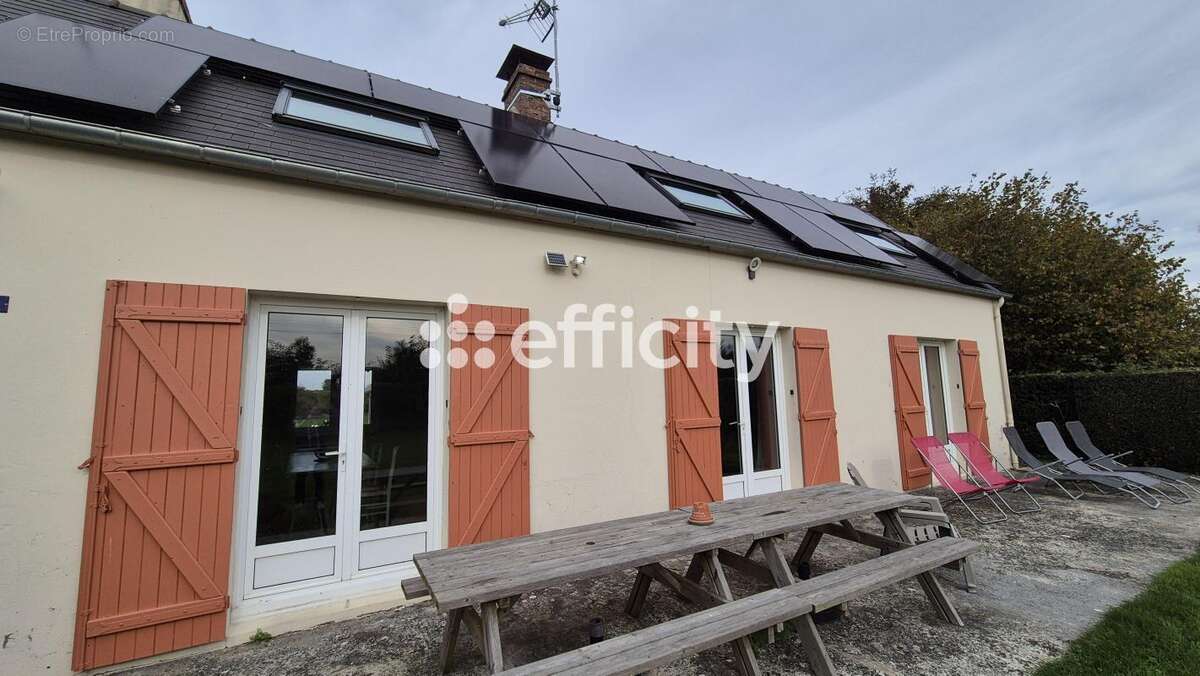 Maison à CRICQUEVILLE-EN-BESSIN