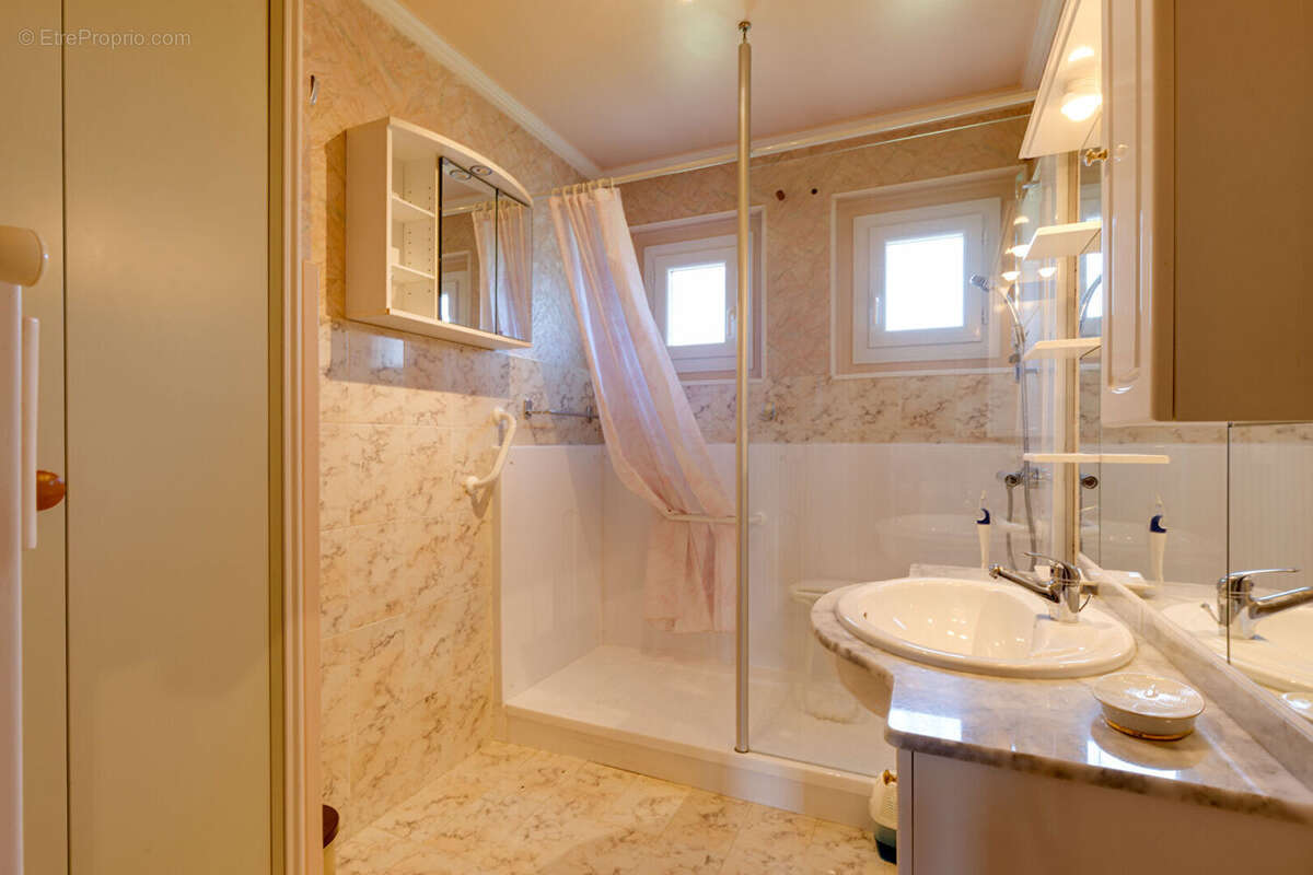 Maison Cranves Sales 4 pièces 86.18m² sur 1603m² de terrain - photo 10