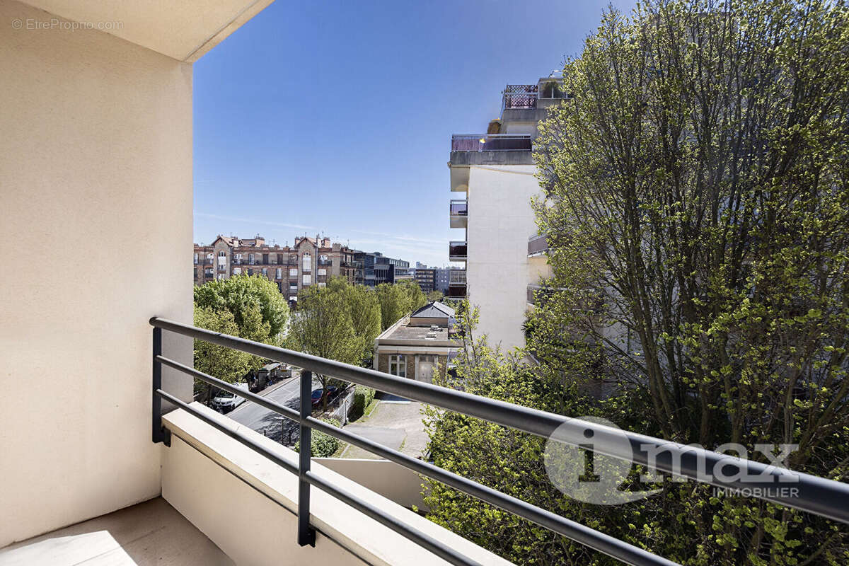 Suresnes centre ville - 4 pieces balcon parking 82m²  529 000 euros fai - photo 2