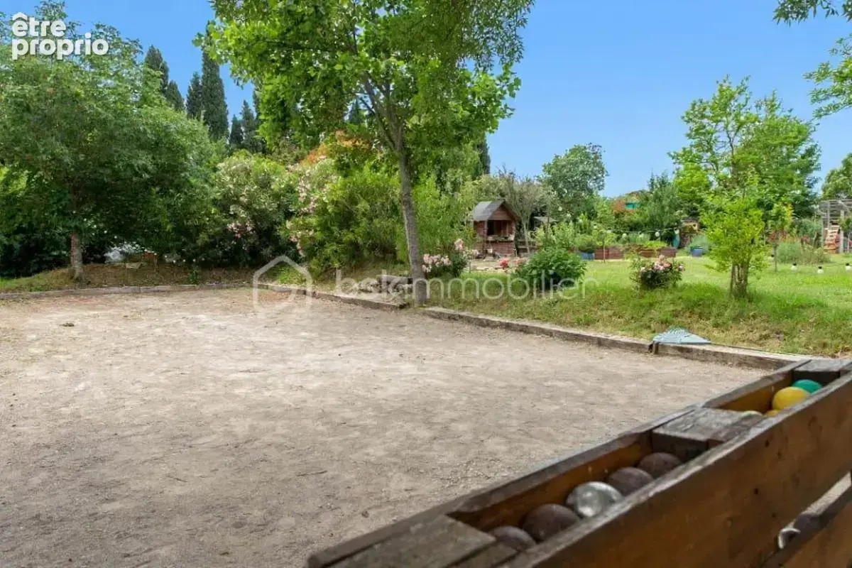 Bastide de caractère du XVIIIᵉ siècle avec piscine au cœur d’un écrin de nature - photo 28