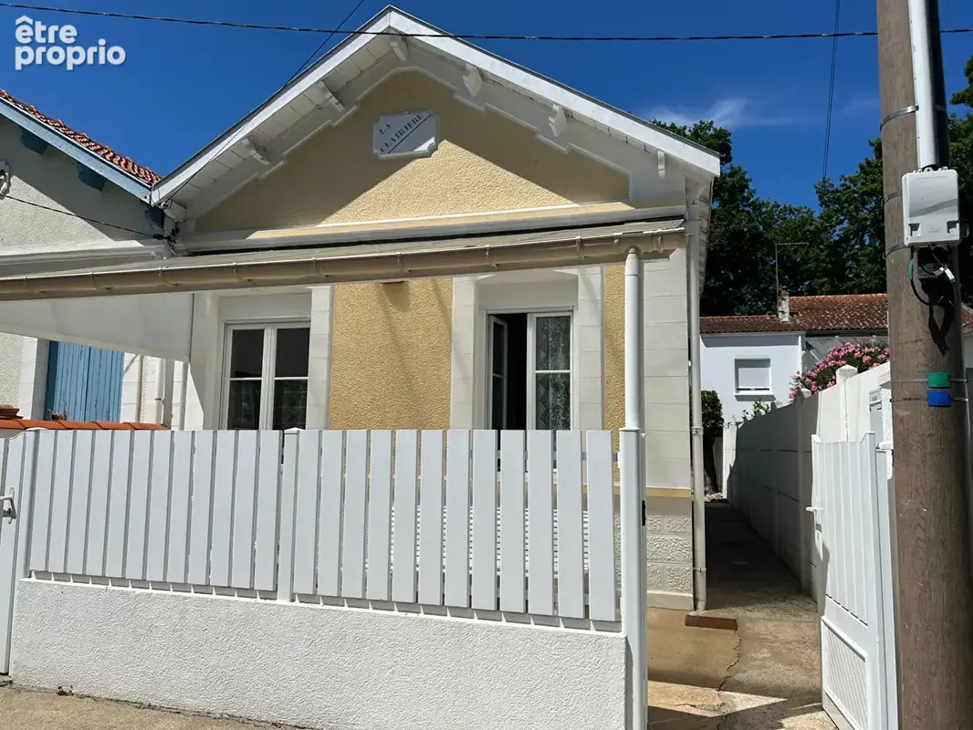 Maison Fouras 3 pièce(s) 66 m2 - photo 2