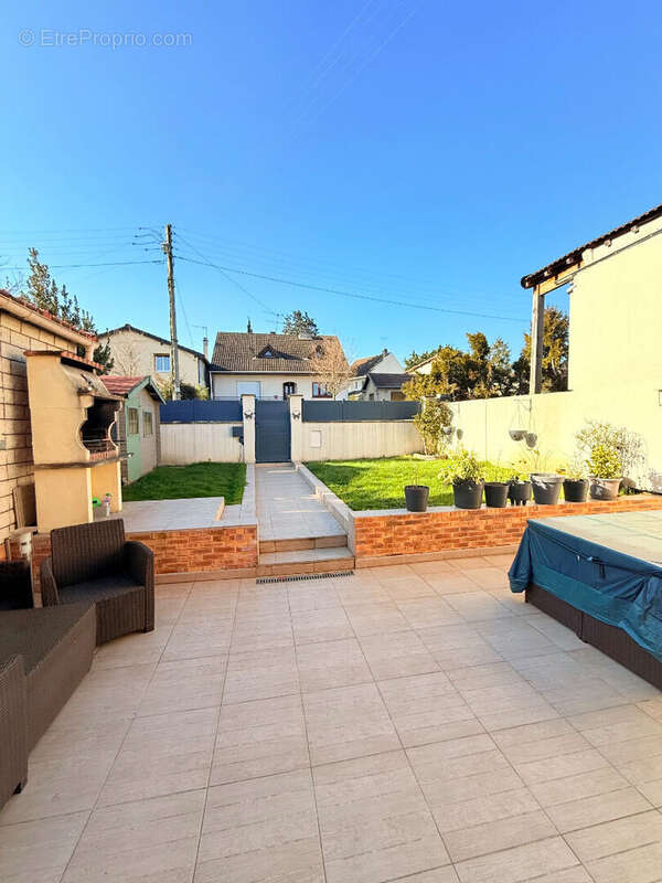 Maison à ARNOUVILLE-LES-GONESSE