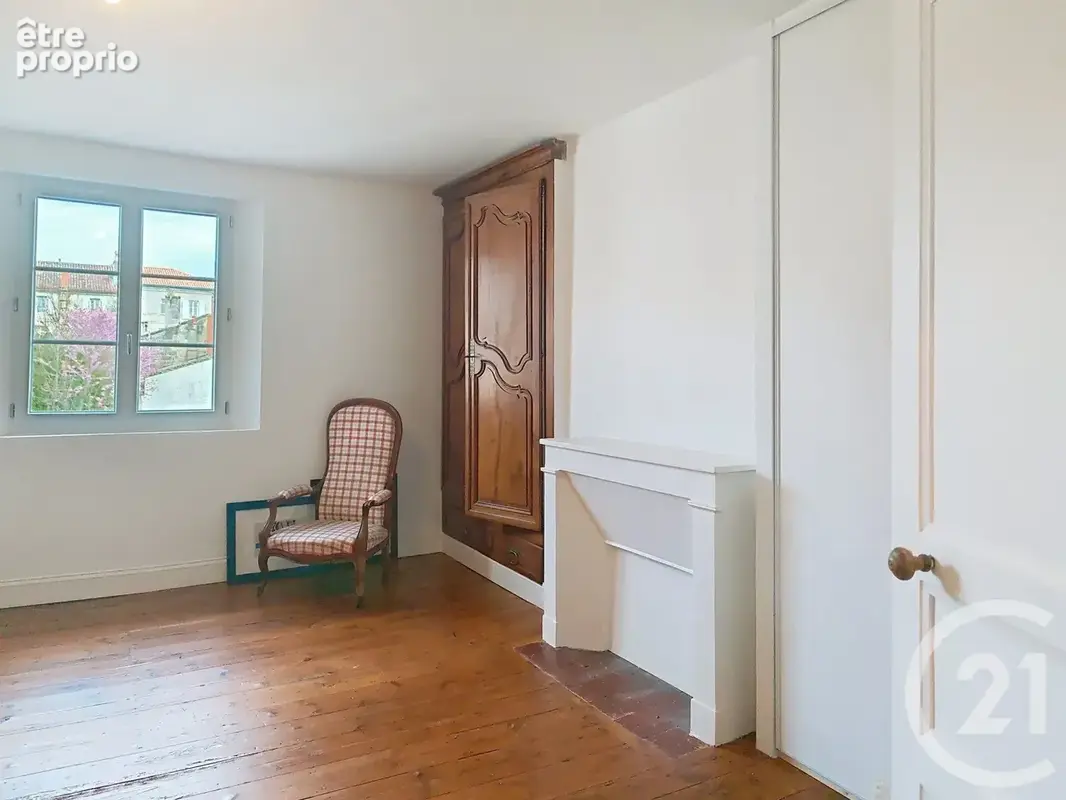 Maison 8 pièces 190 m² à vendre à Angouleme (16000) - photo 6