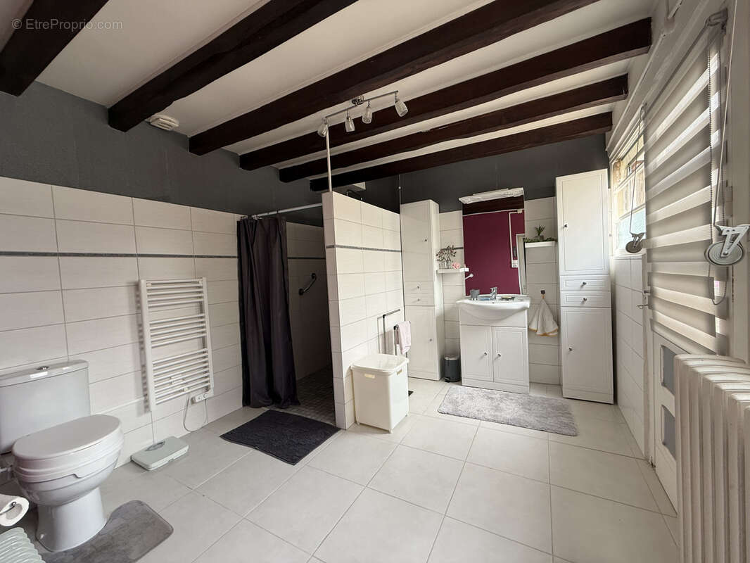 Maison de village et dépendances - photo 7