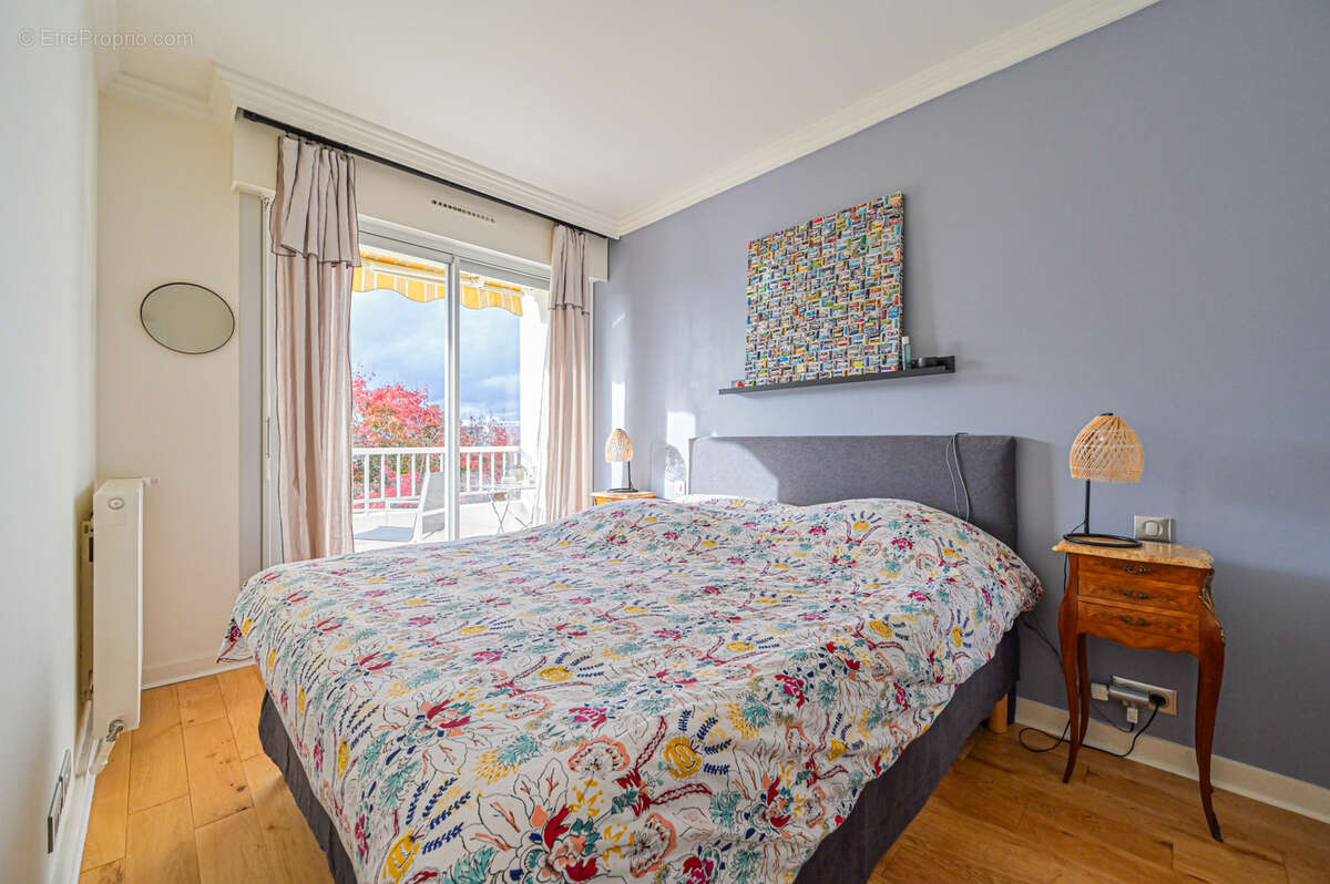 Appartement à SAINT-MAUR-DES-FOSSES