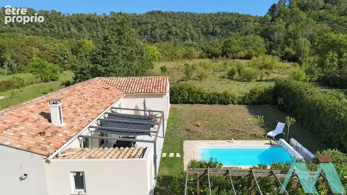 Maison 4 pièces récentes 119m2 sur terrain 1272m2 - photo 2