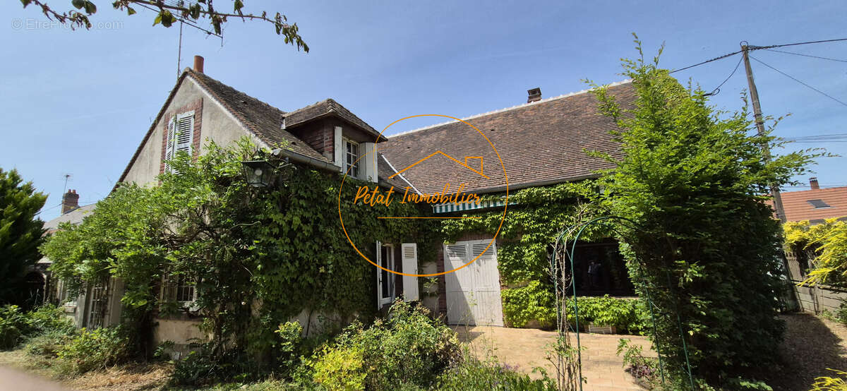 Maison à LAILLY-EN-VAL