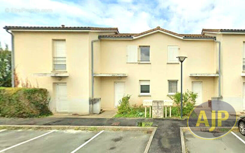 Appartement à SAINTES