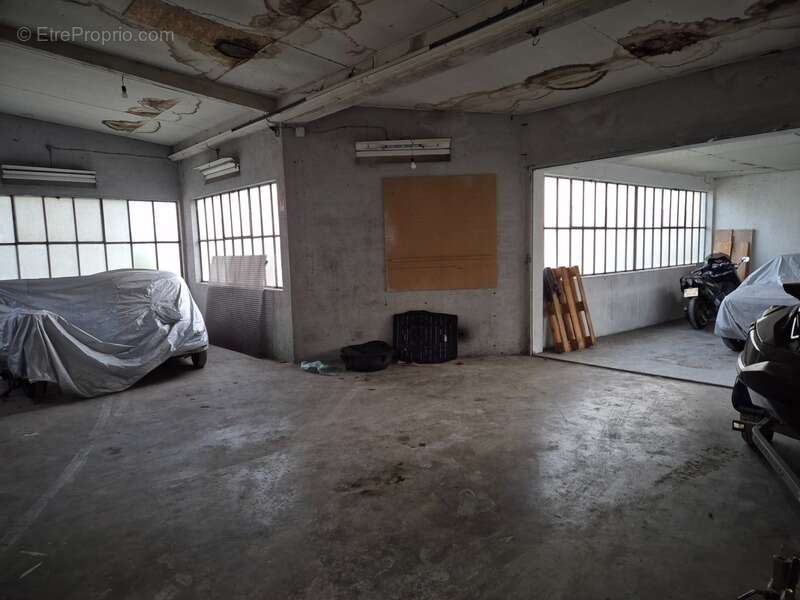 Commerce à ANGOULEME