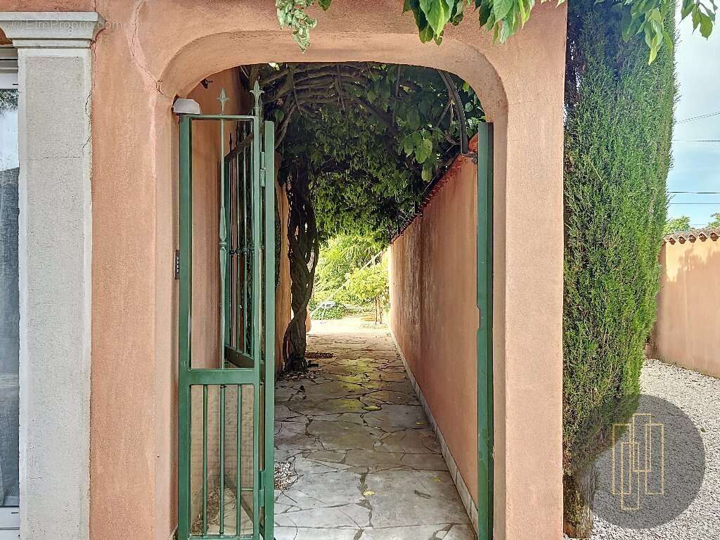 Maison à VILLEFRANCHE-SUR-SAONE