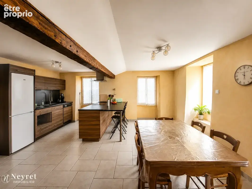 Trévoux — Maison familiale avec cachet, 4 chambres + bureau, chauffage au sol - photo 6