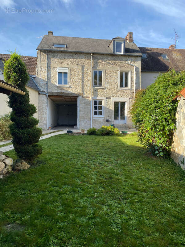 Maison à LA CHAPELLE-REANVILLE