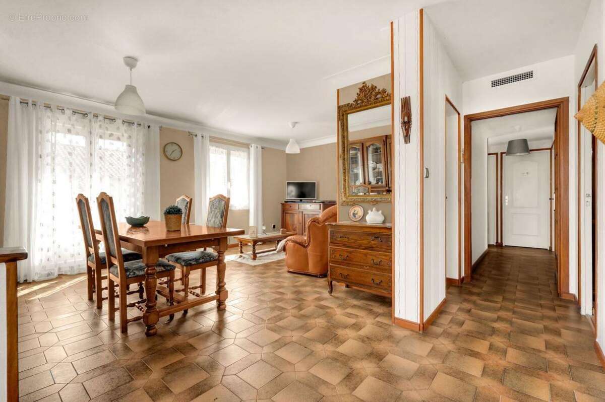 Maison à PORTET-SUR-GARONNE