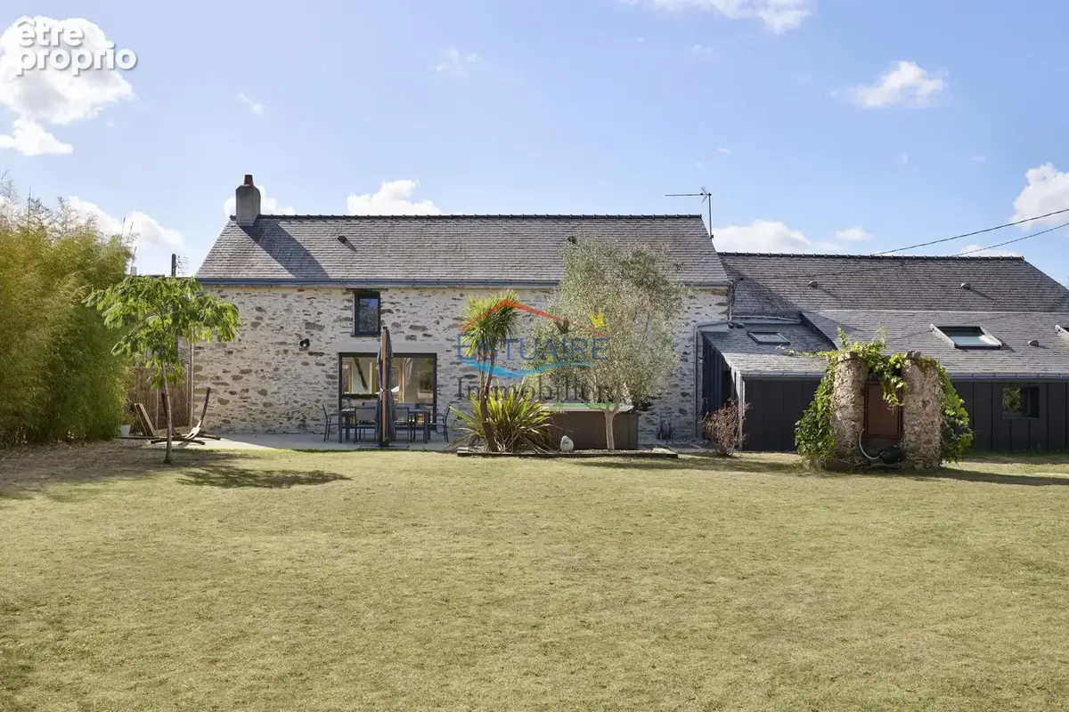 Maison 8 pièces 206 m² · à Bouee · 206 m² · 499 200 €