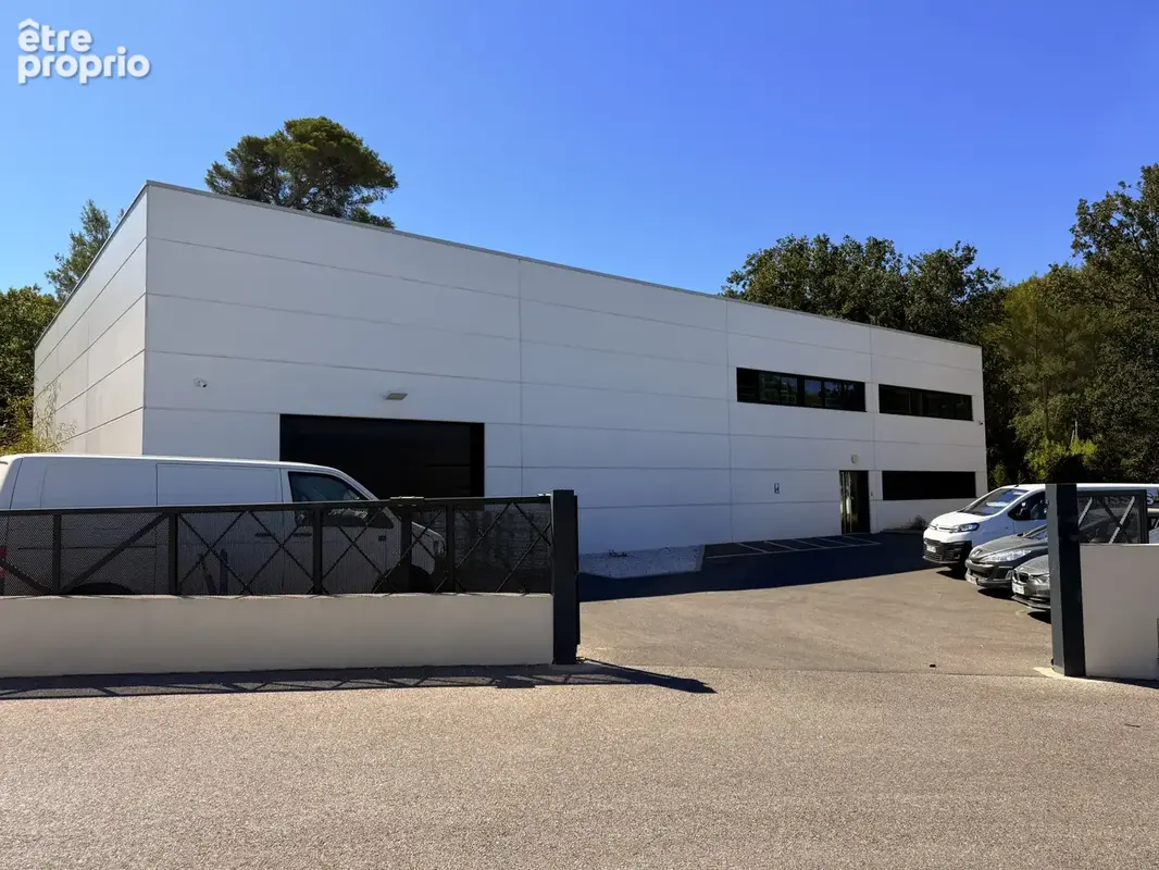 Commerce à HYERES