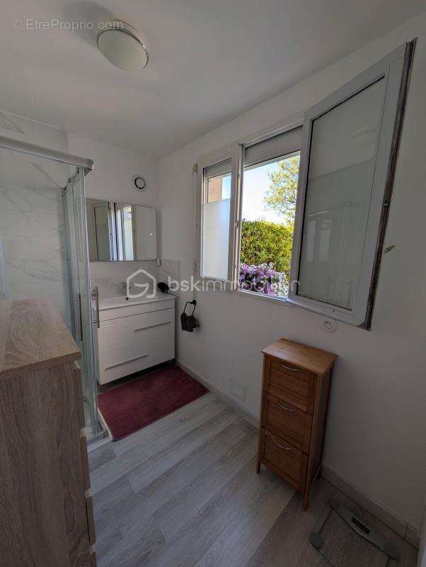 Maison à SAINT-SAUVEUR-LA-POMMERAYE