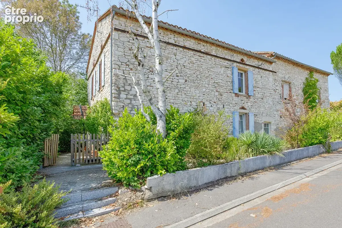 Maison en pierre rénovée - 5 chambres - Piscine - 3 700 m² - à 10 min d'Albi - photo 29