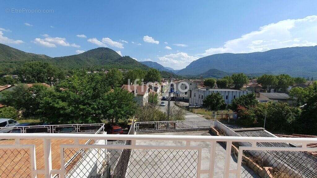 Appartement à QUILLAN