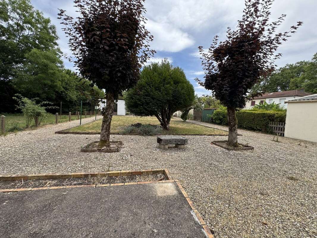 Maison 78 m² à Tavaux  - photo 4