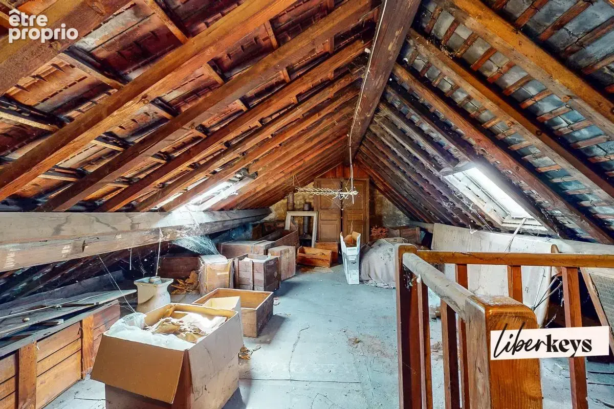 Maison de caractère à renover - photo 14