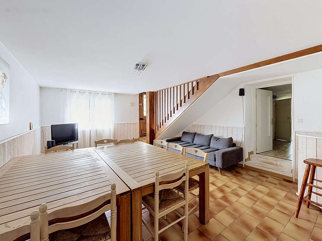 Maison 282 m² à Lux  - photo 5