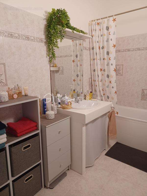 Appartement à VELAUX