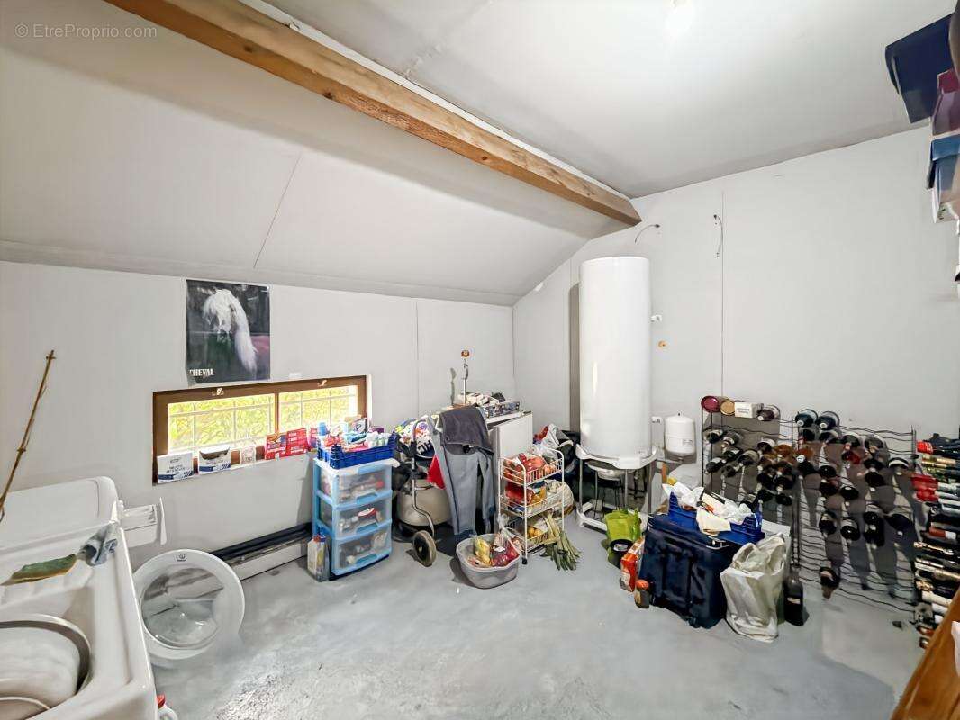 Maison à JOUY-LE-POTIER