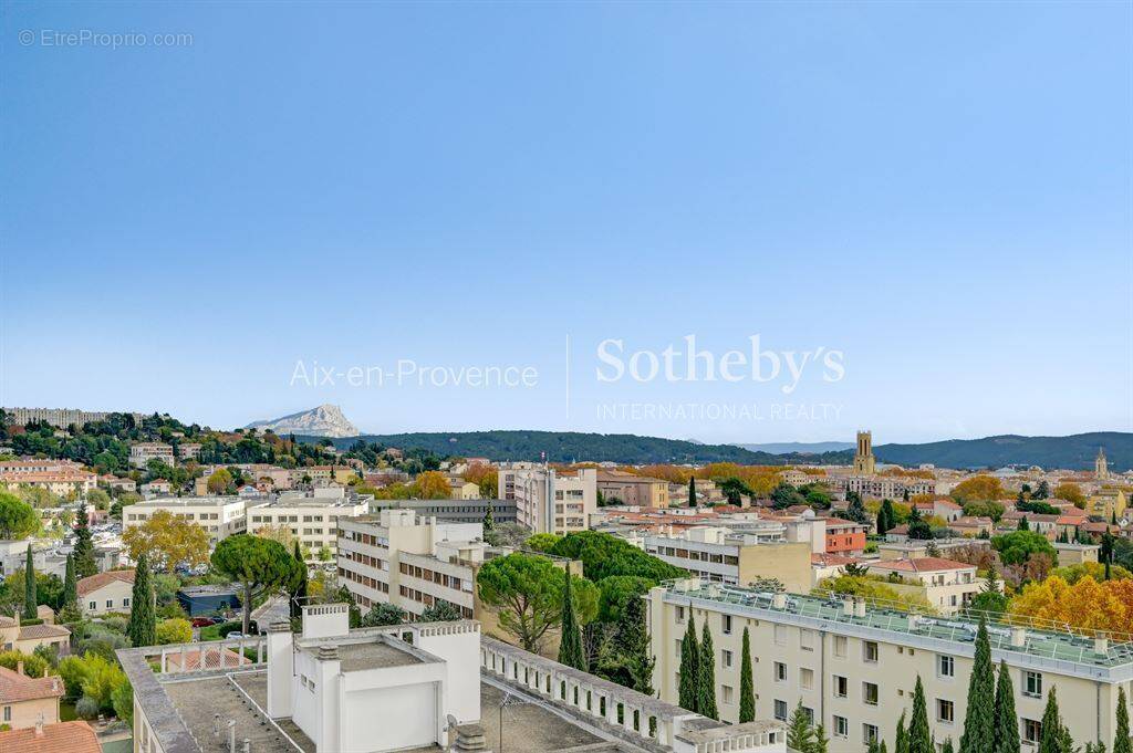 Appartement à AIX-EN-PROVENCE