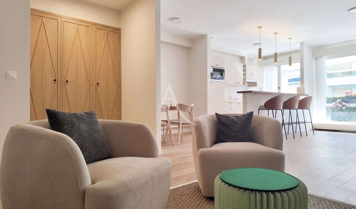 Appartement 2p lumineux avec terrasses privatives de 14m² - Paris 7e - photo 3